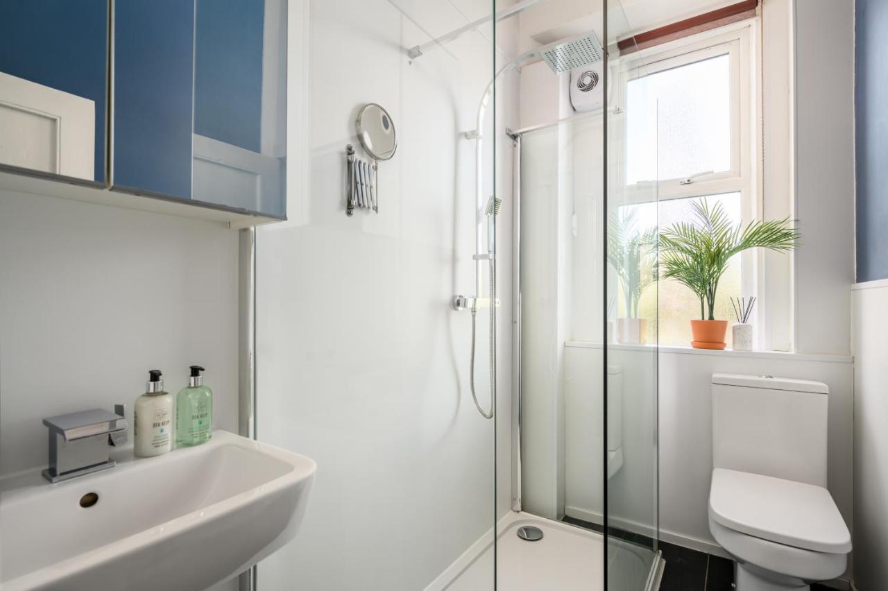 The Holyrood Park Apartment Edinburgh Ngoại thất bức ảnh
